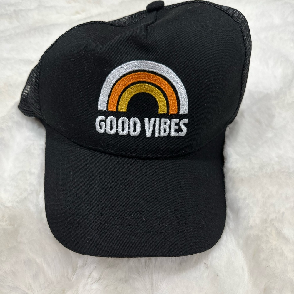 Good vibes hat